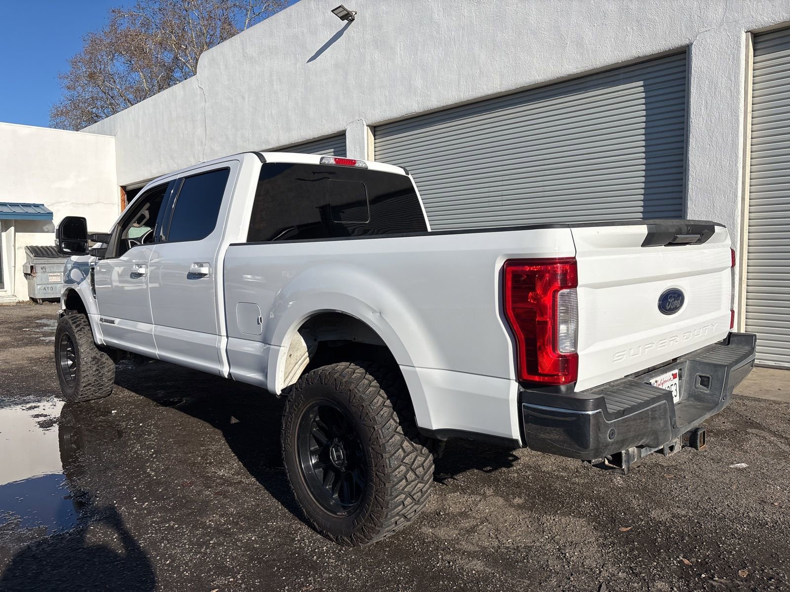 Used 2019 Ford F250 Lariat w/ Lariat Value Package image 3