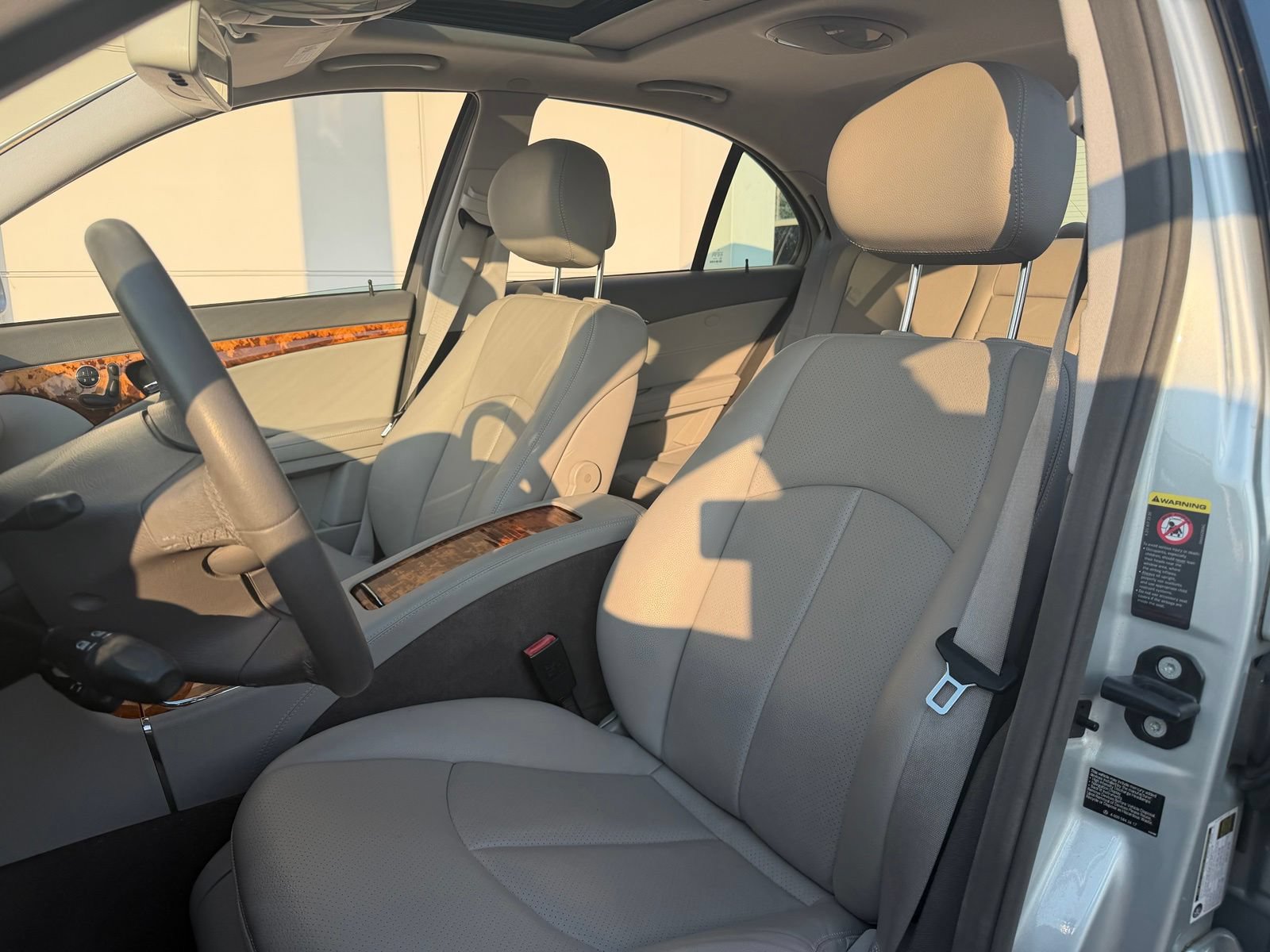 Used 2008 Mercedes-Benz E 320 BlueTEC Sedan image 12