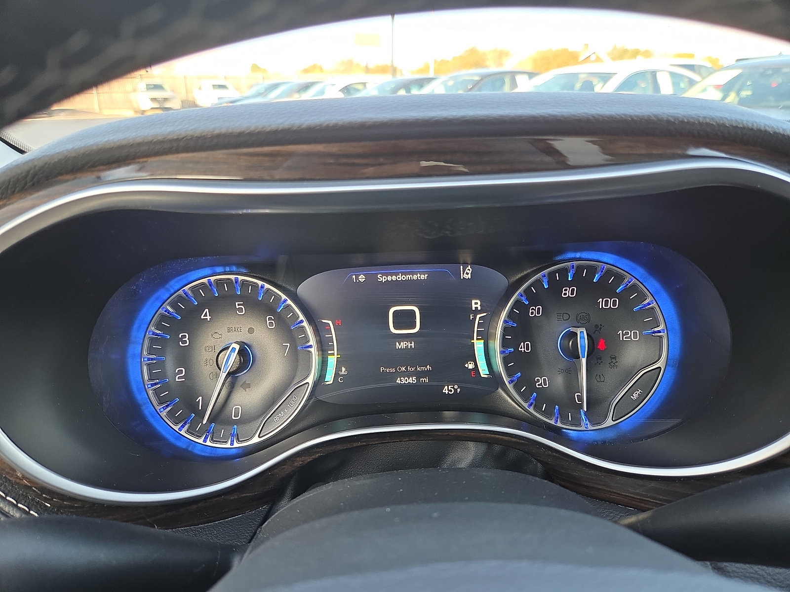 Used 2024 Chrysler Pacifica Limited image 18