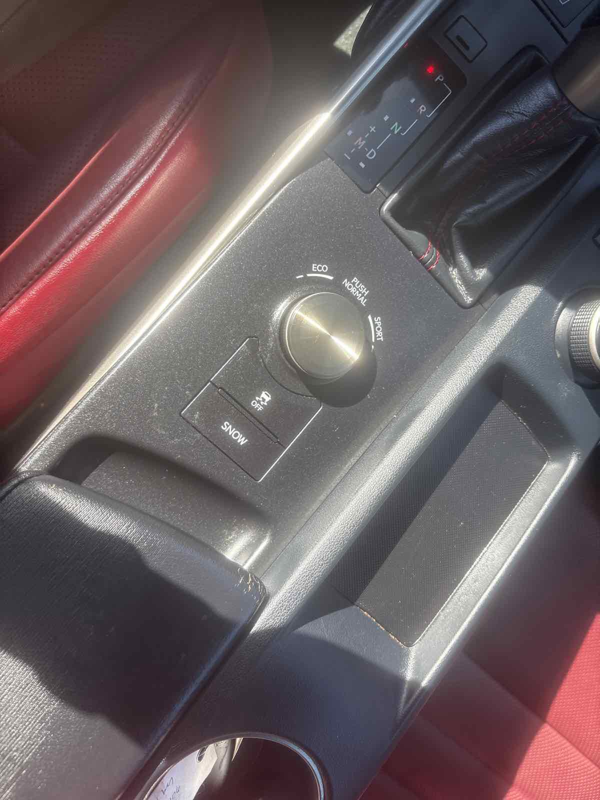 Used 2018 Lexus IS 300 image 19