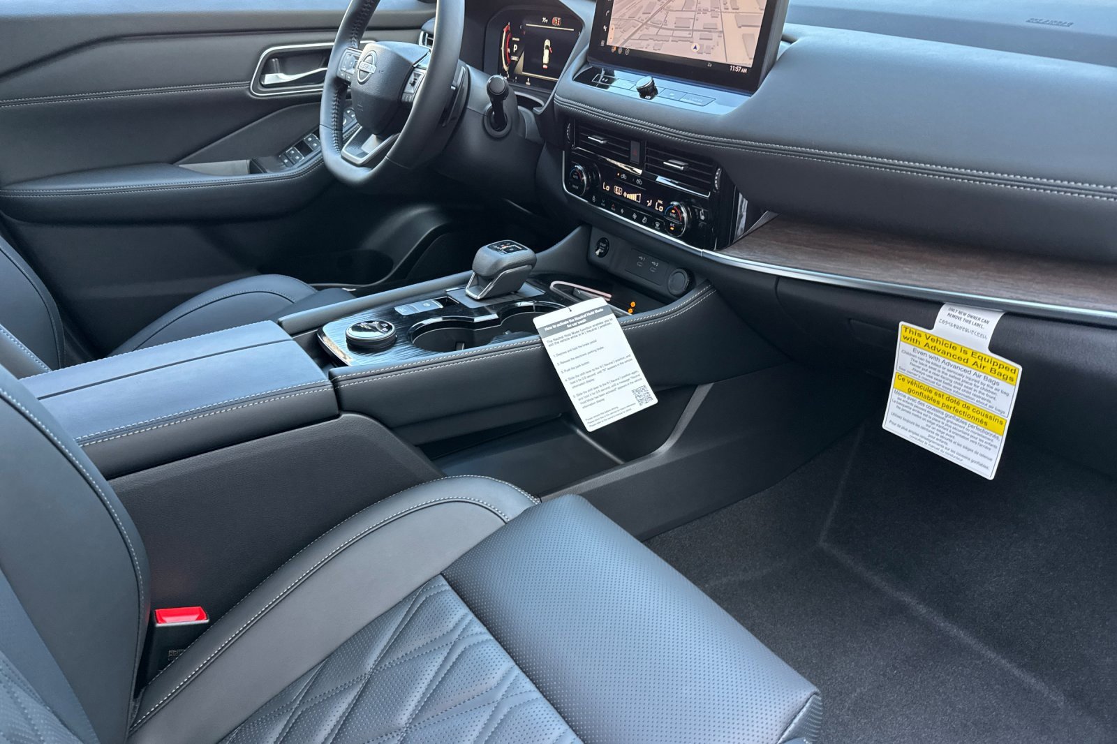 New 2026 Nissan Rogue Platinum w/ Platinum Premium Package image 13