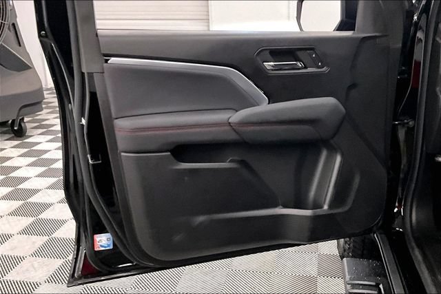 Used 2023 Chevrolet Colorado Z71 w/ Z71 Convenience Package 2 AWD/4WD image 19