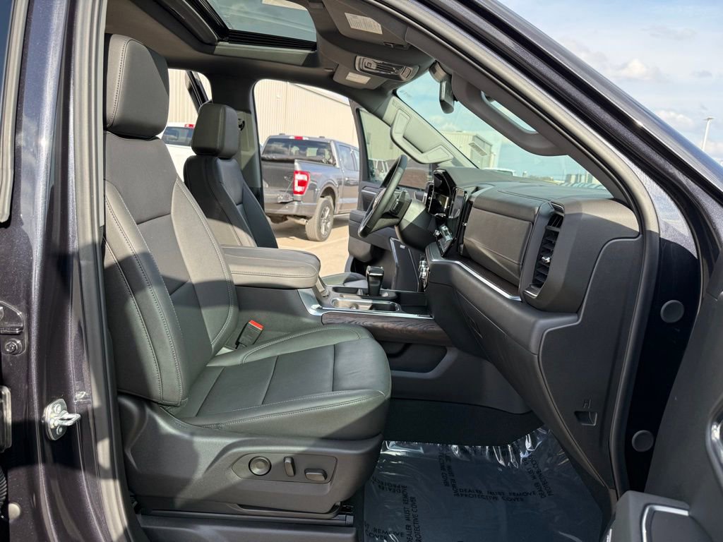 Used 2025 GMC Sierra 1500 SLT w/ SLT Premium Plus Package image 20