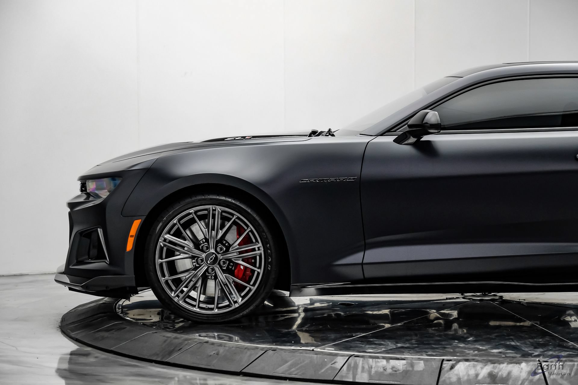 Used 2024 Chevrolet Camaro ZL1 RWD image 8