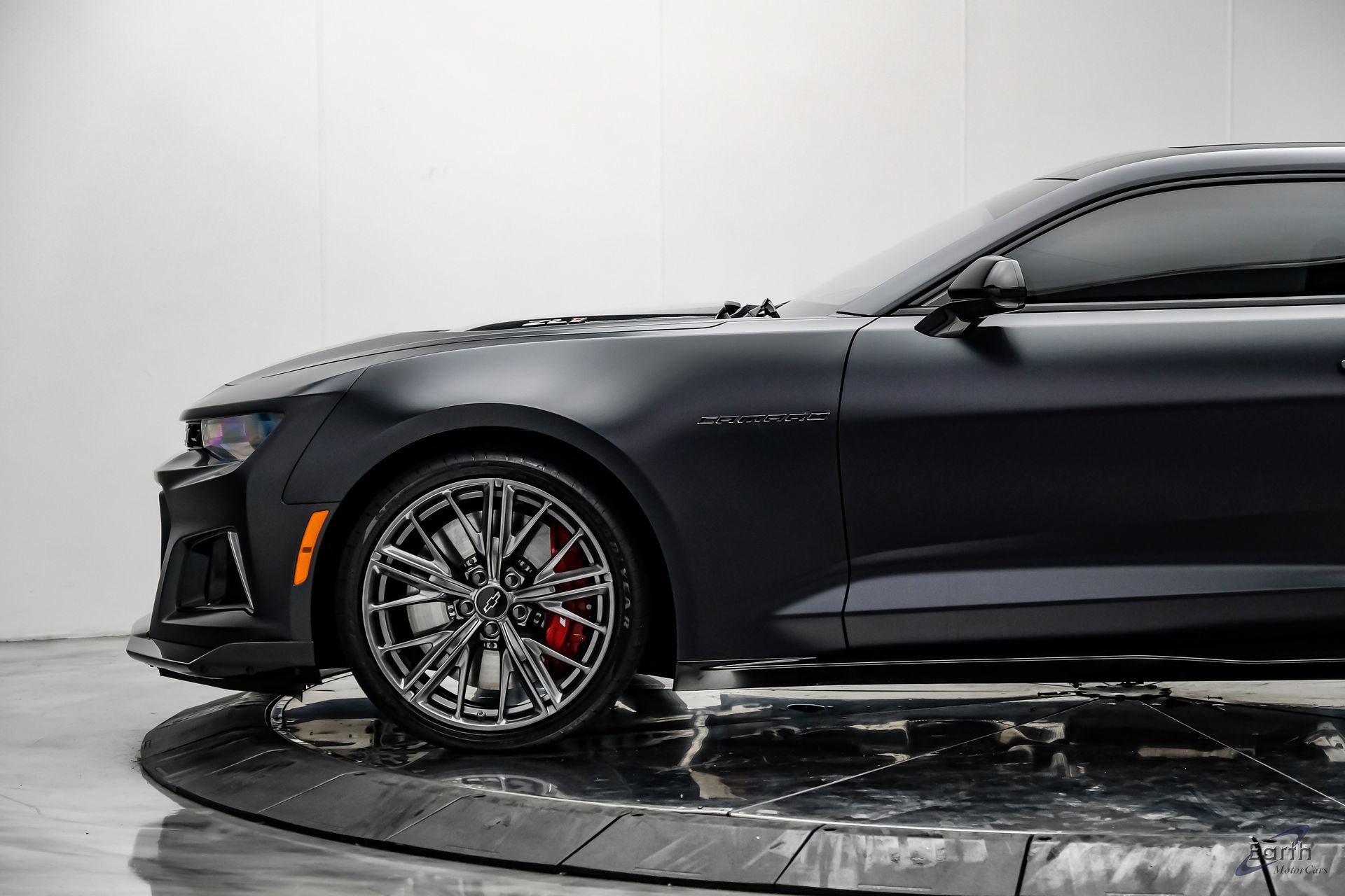 Used 2024 Chevrolet Camaro ZL1 RWD image 8
