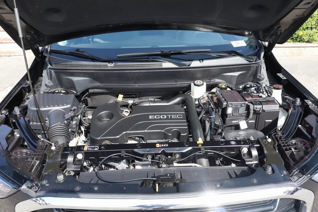 Used 2020 GMC Terrain SLE w/ Driver Convenience Package image 11