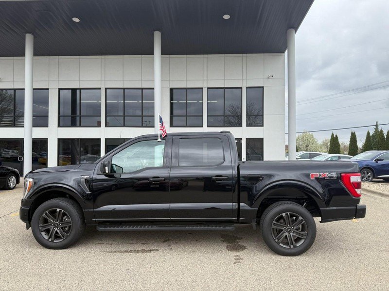 Used 2022 Ford F150 Lariat w/ Equipment Group 502A High image 8