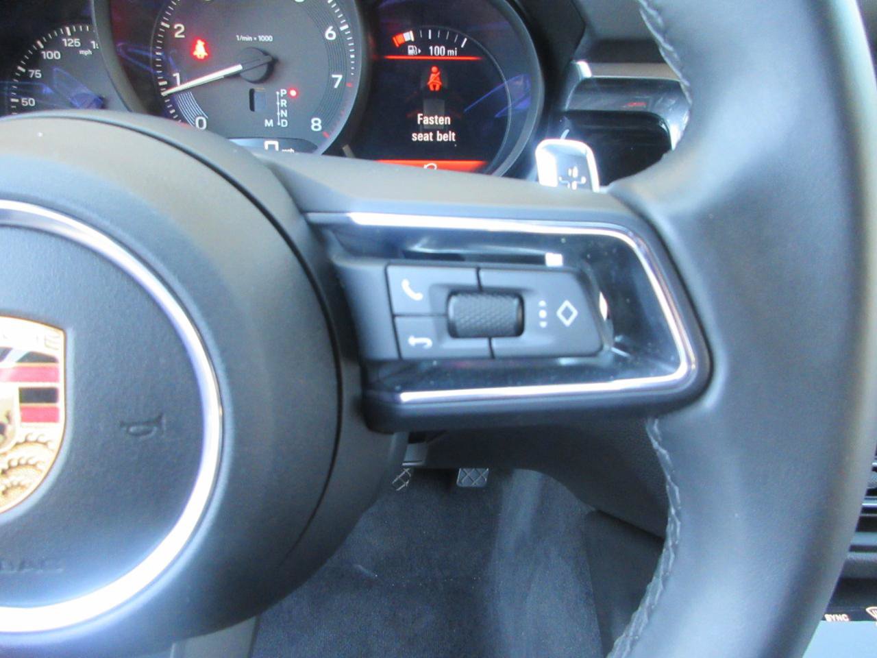 Used 2025 Porsche Macan w/ Premium Package Plus AWD/4WD image 53