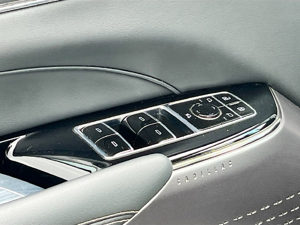 Used 2025 Cadillac Lyriq Sport RWD image 18