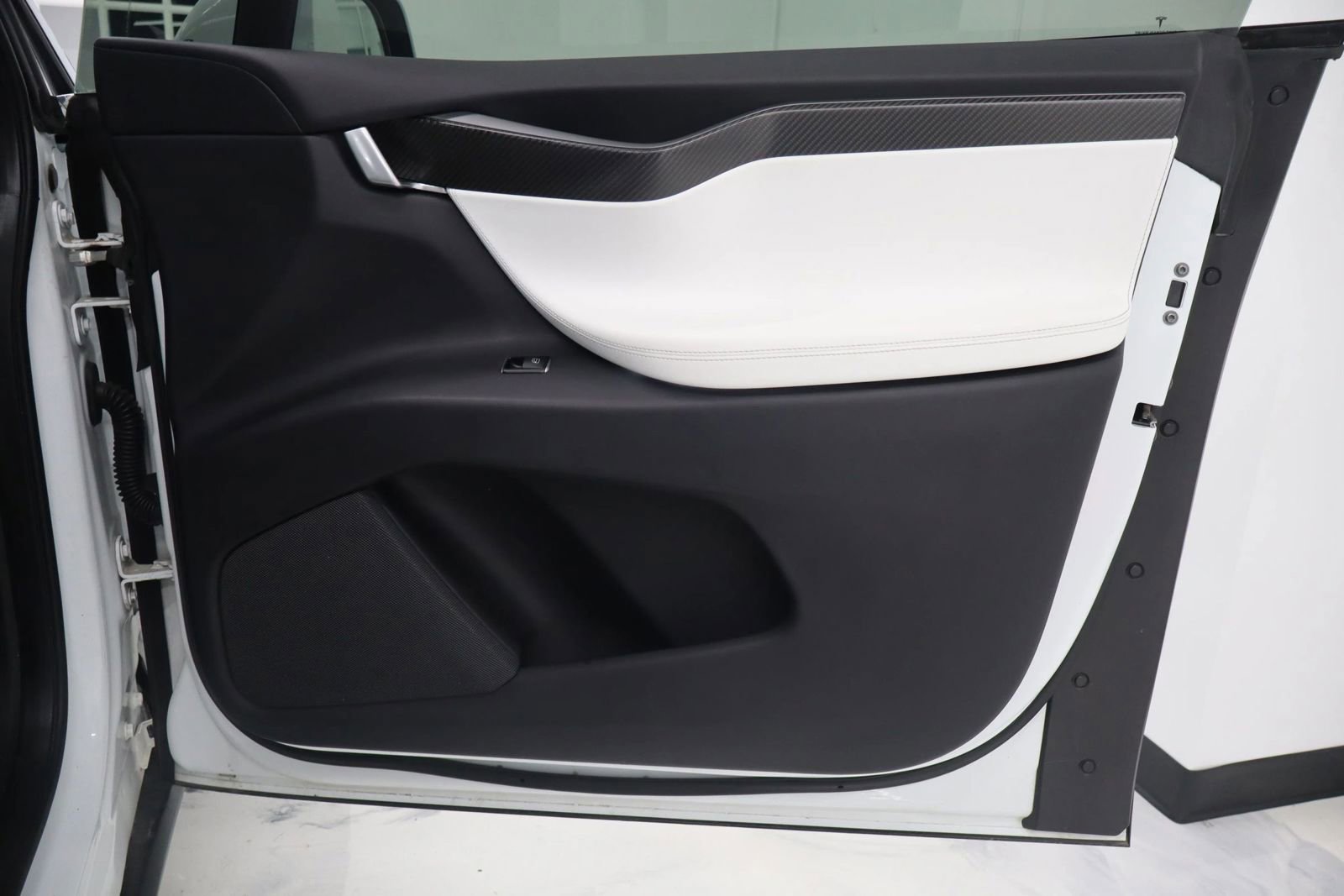 Used 2018 Tesla Model X 100D image 20