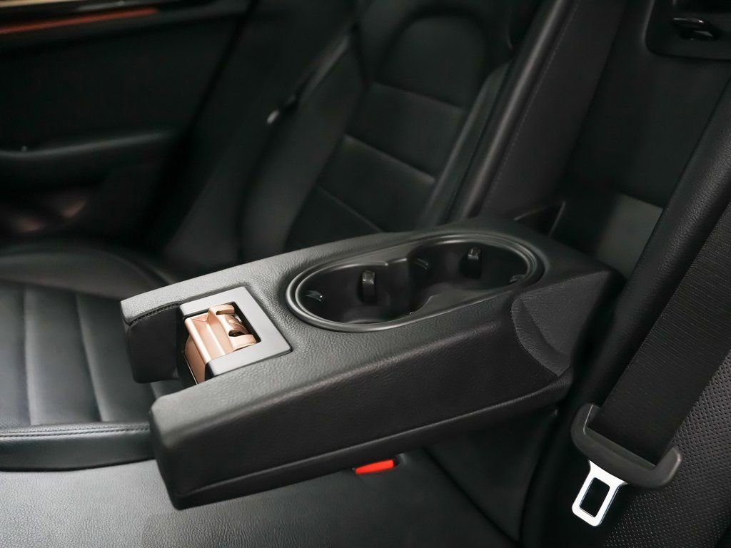 Used 2025 Porsche Panamera 4 image 17