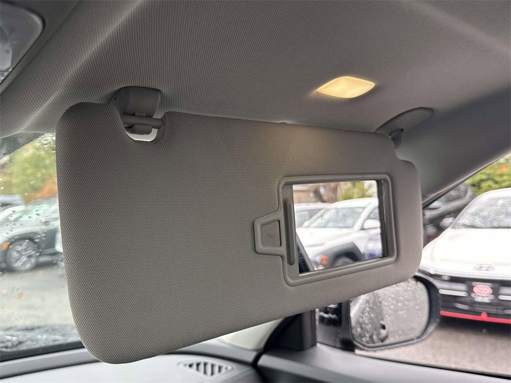 Used 2023 Kia Telluride EX image 34