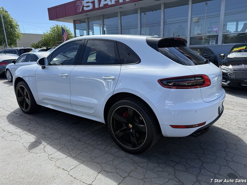 Used 2017 Porsche Macan Turbo AWD/4WD image 4