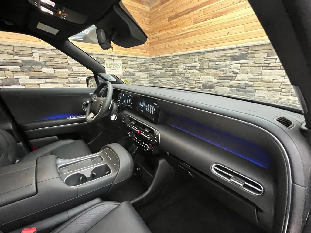 Used 2026 Hyundai Palisade Calligraphy image 13