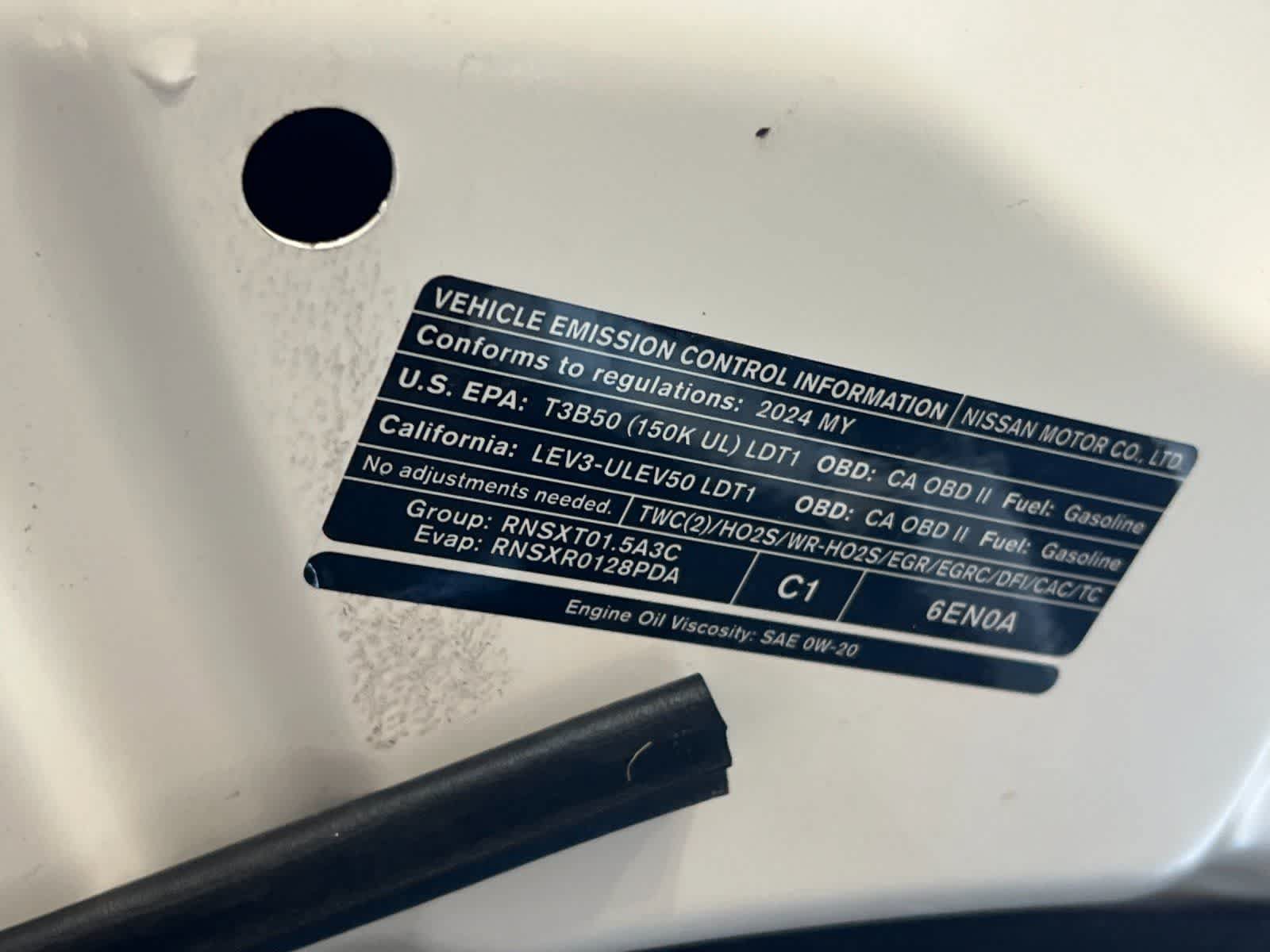 Used 2024 Nissan Rogue S FWD image 30