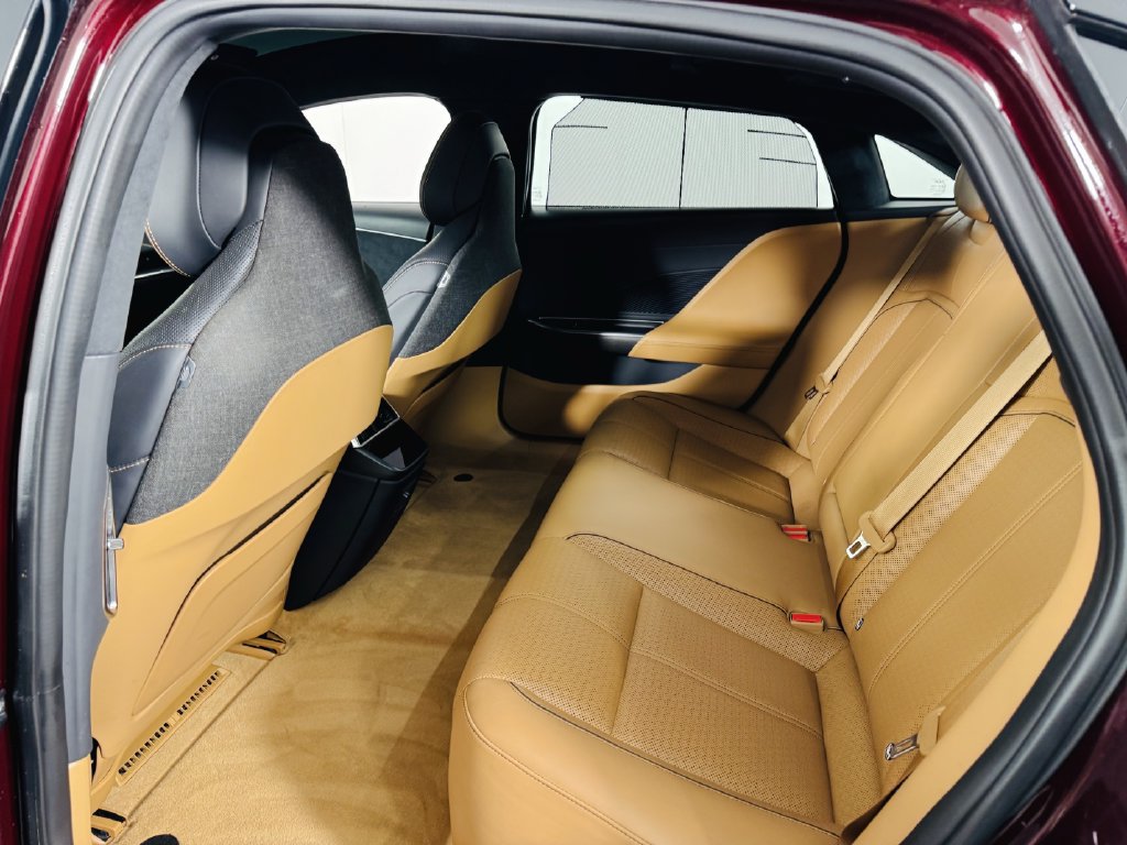 Used 2023 Lucid Air Grand Touring AWD/4WD image 19