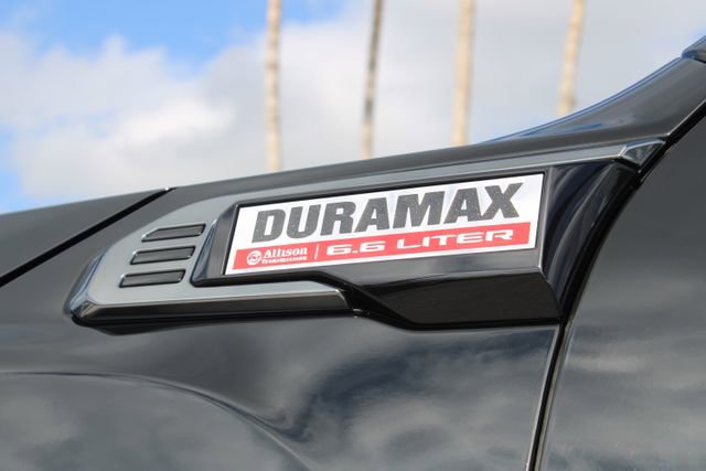 Used 2025 GMC Sierra 2500 AT4 image 20