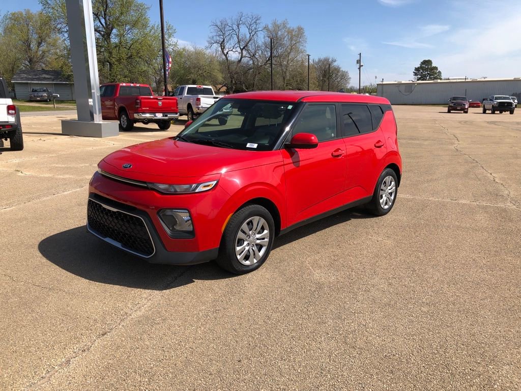 Used 2020 Kia Soul LX image 1