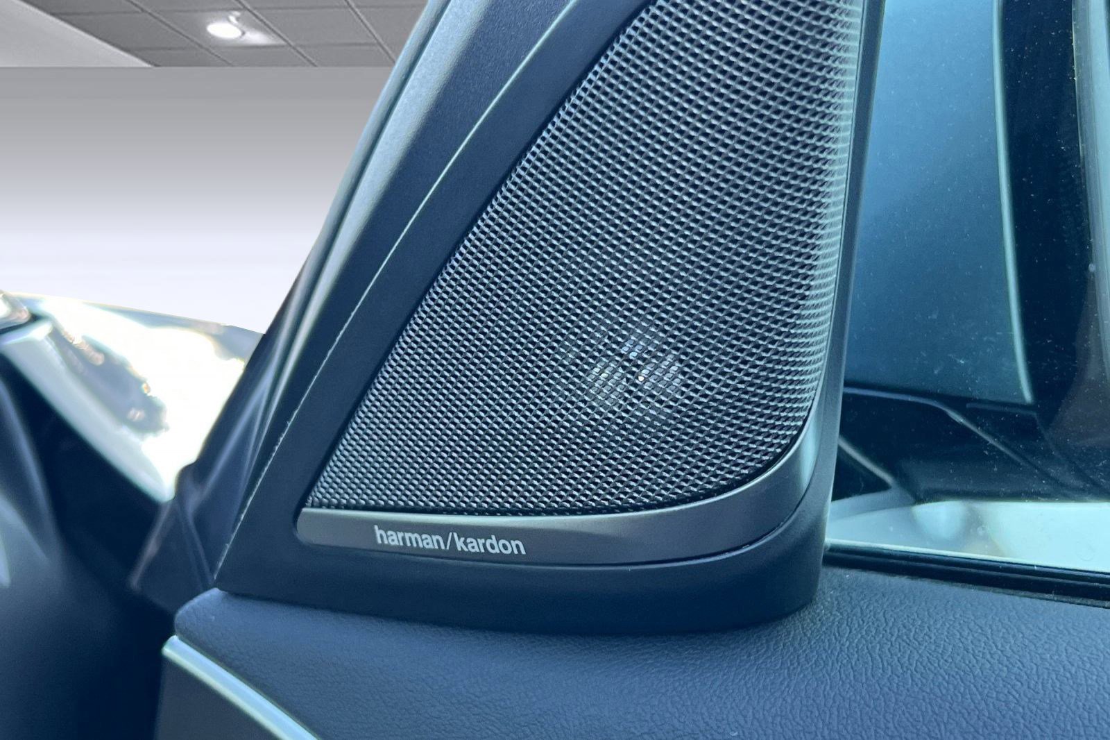 Certified 2023 BMW 530i xDrive w/ Executive Package image 22