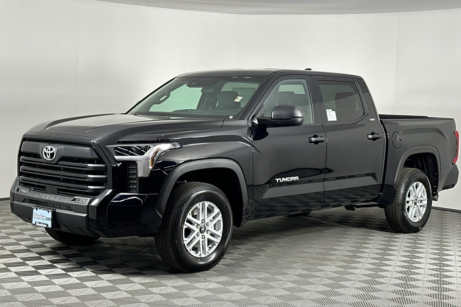 New 2026 Toyota Tundra SR5 image 8