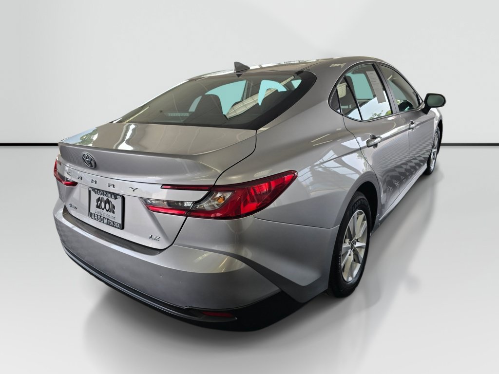 Used 2025 Toyota Camry LE FWD image 3