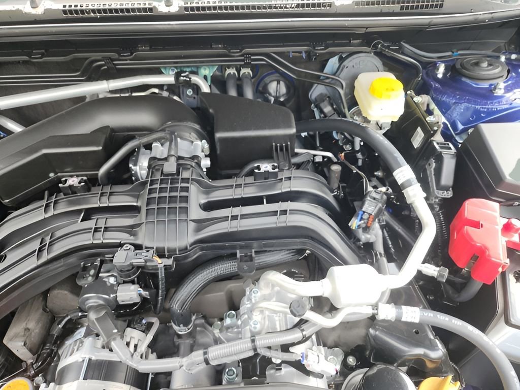 Used 2025 Subaru Crosstrek 2.0i Premium image 17