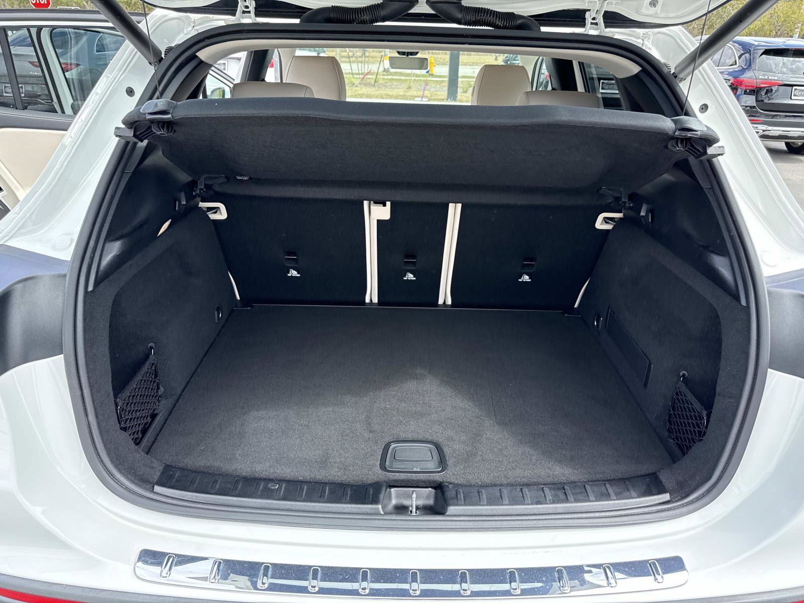 Used 2023 Mercedes-Benz GLA 250 image 9