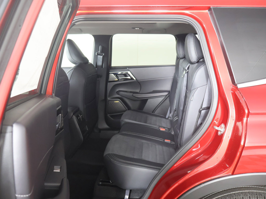 New 2027 Mitsubishi Outlander SE AWD/4WD image 32