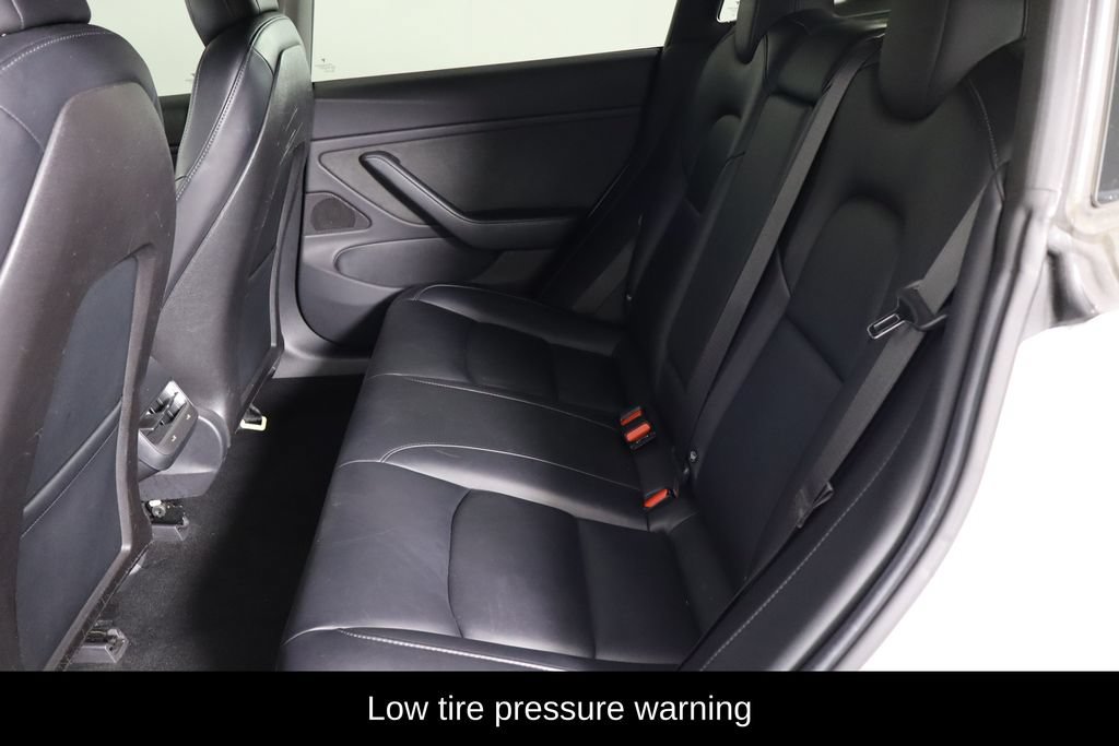 Used 2018 Tesla Model 3 Long Range RWD image 8