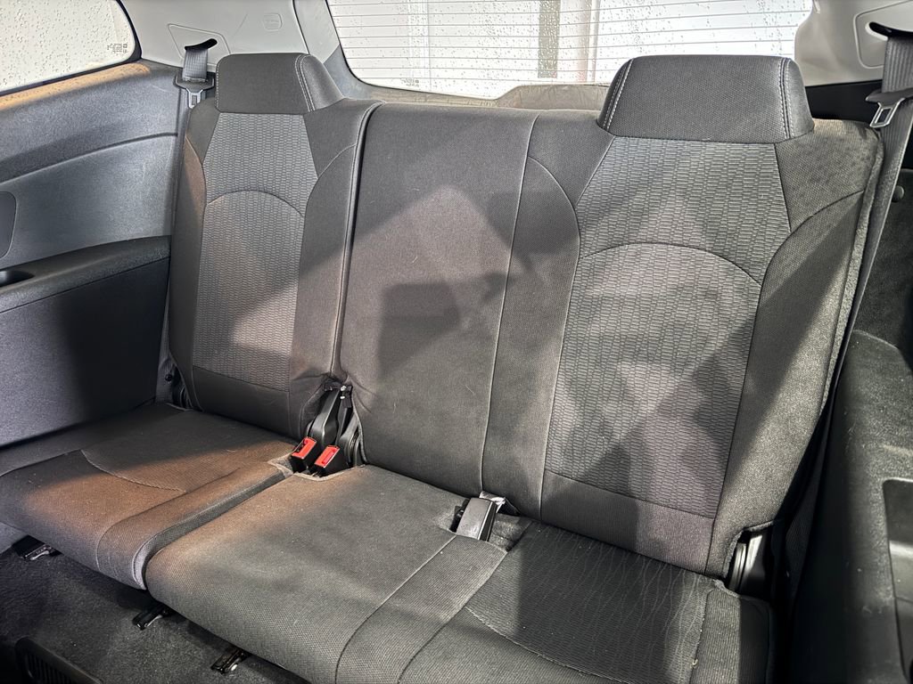 Used 2017 Chevrolet Traverse LT image 10