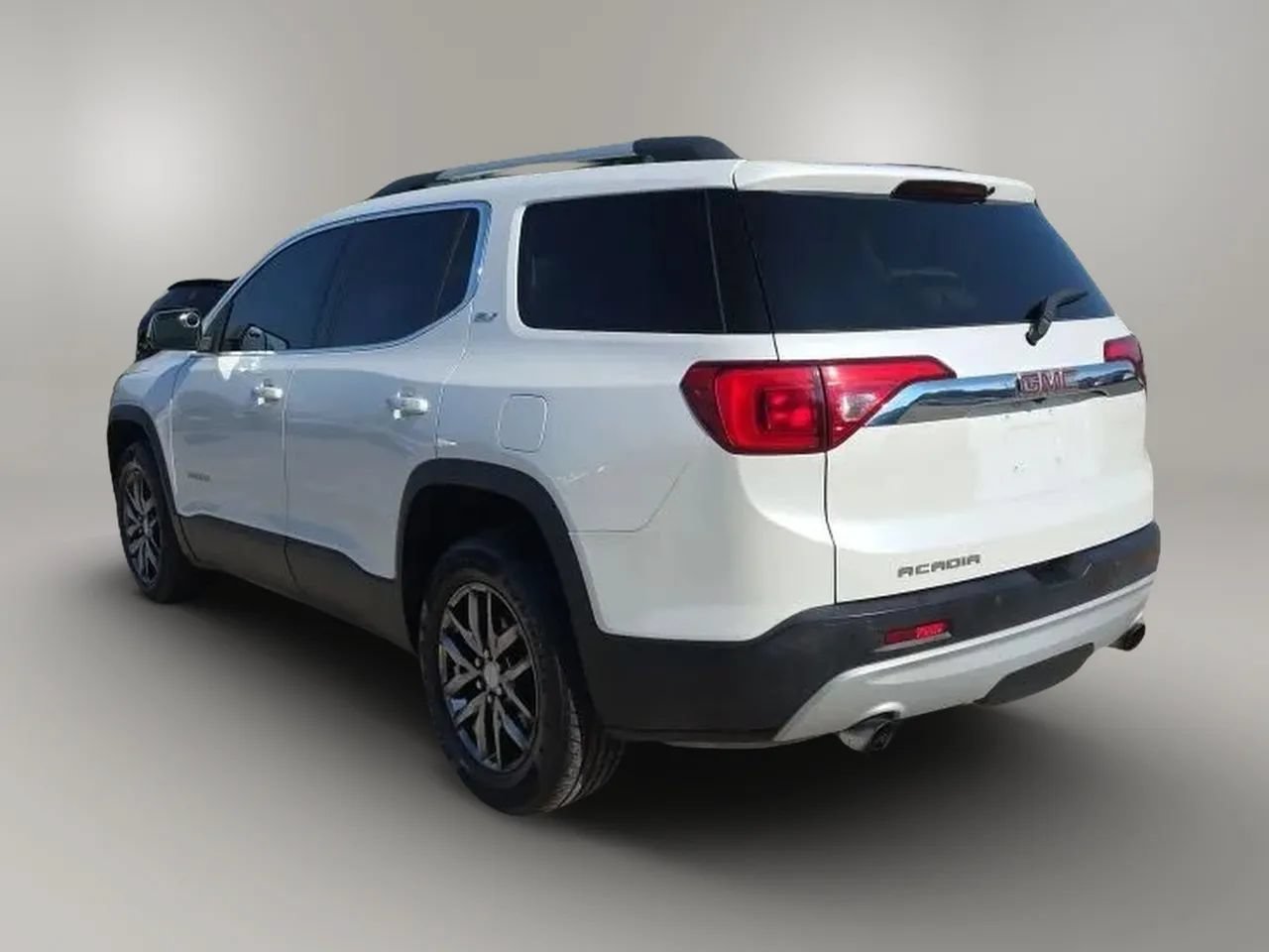 Used 2017 GMC Acadia SLT FWD image 6