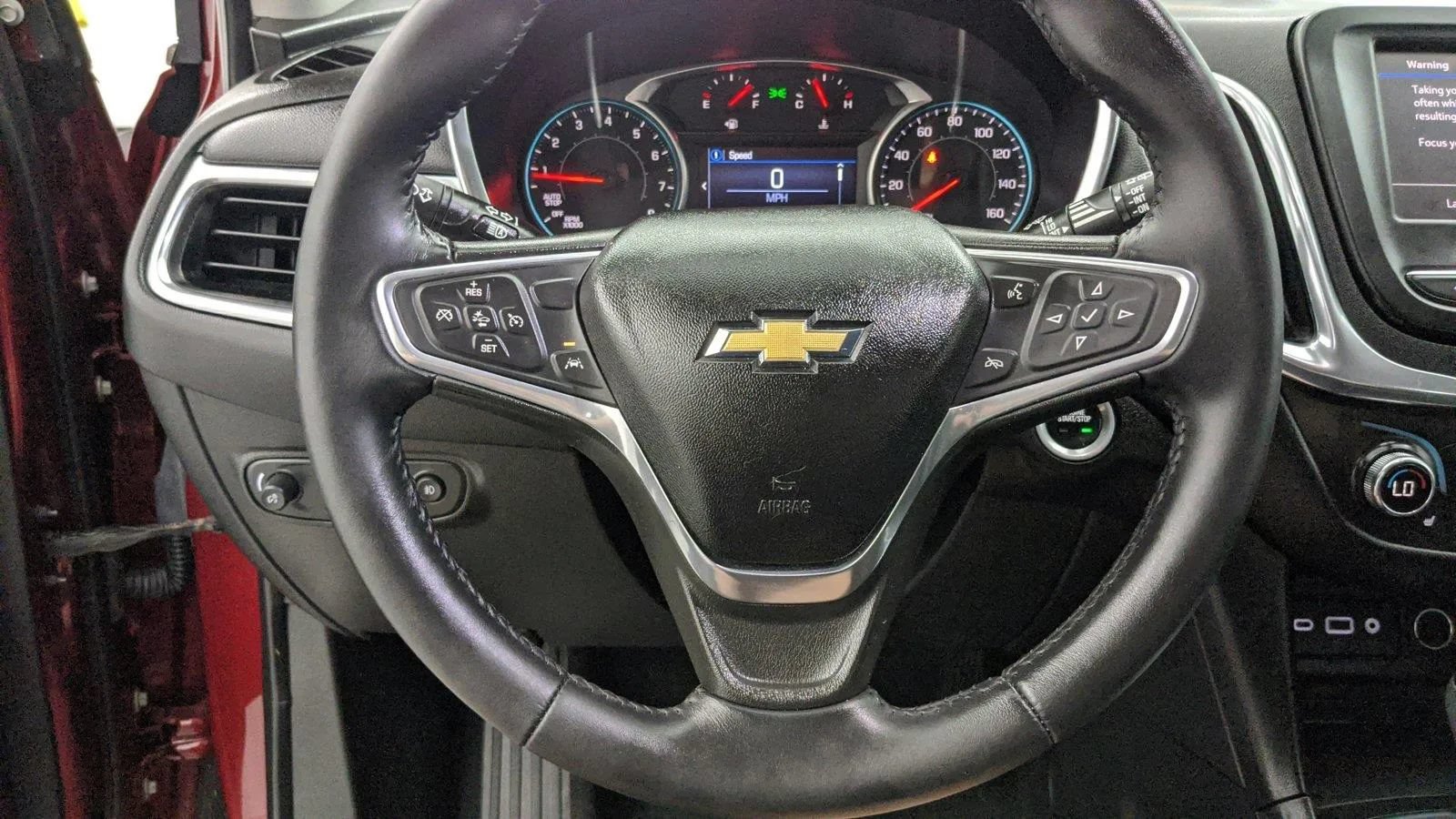 Used 2020 Chevrolet Equinox LT FWD image 40