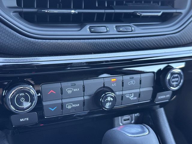 New 2026 Jeep Compass Latitude image 29