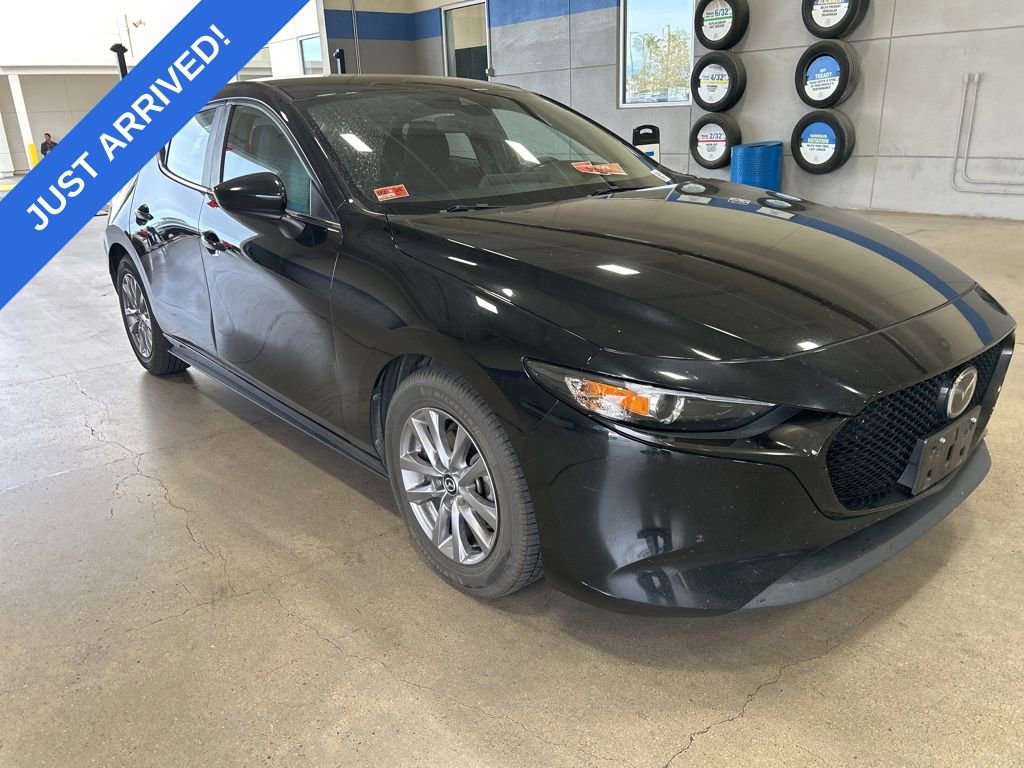 Used 2021 MAZDA MAZDA3 s image 2