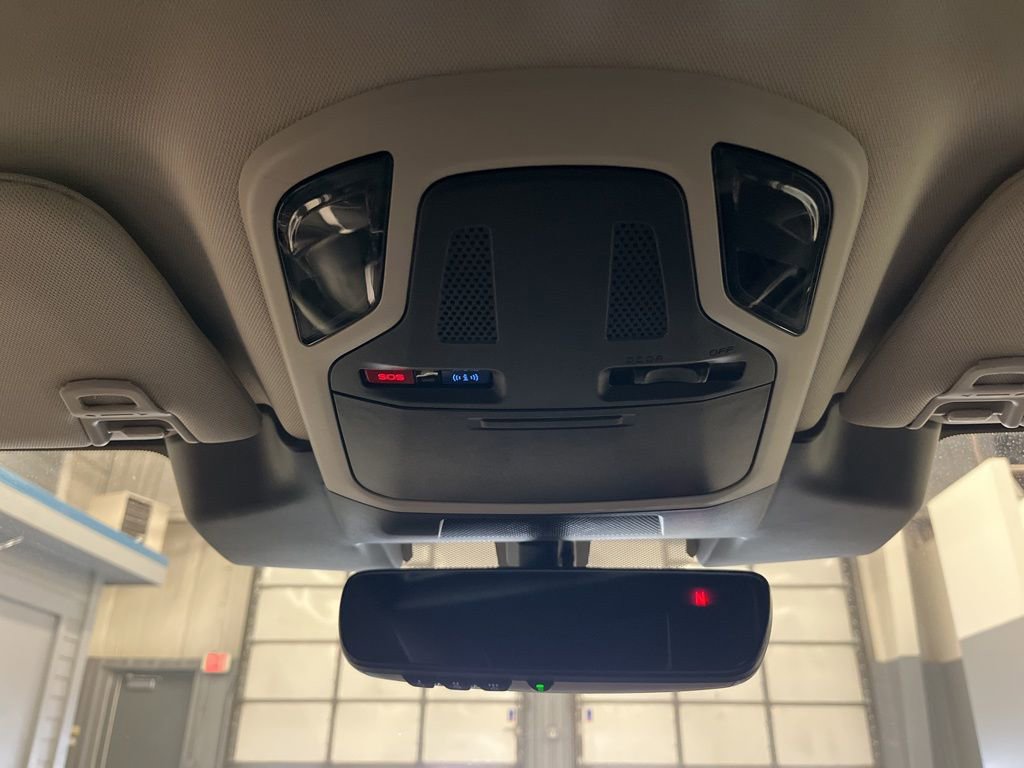 Certified 2025 Subaru Outback Premium w/ Popular Package #1A image 31