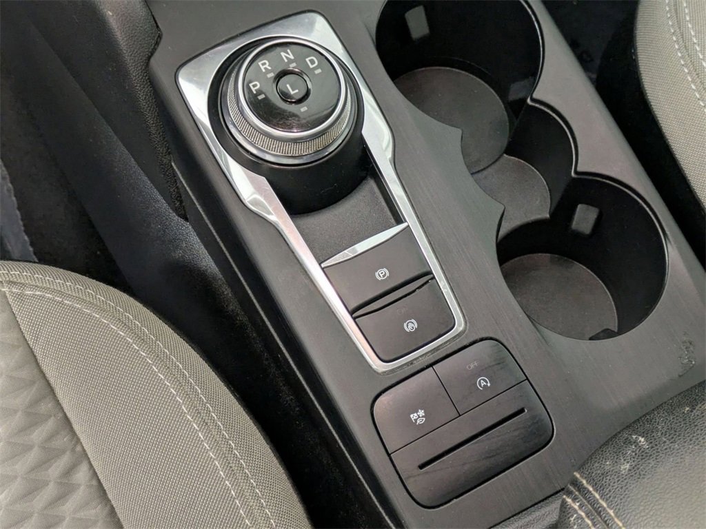 Used 2022 Ford Escape SE w/ SE Sport Appearance Package image 25