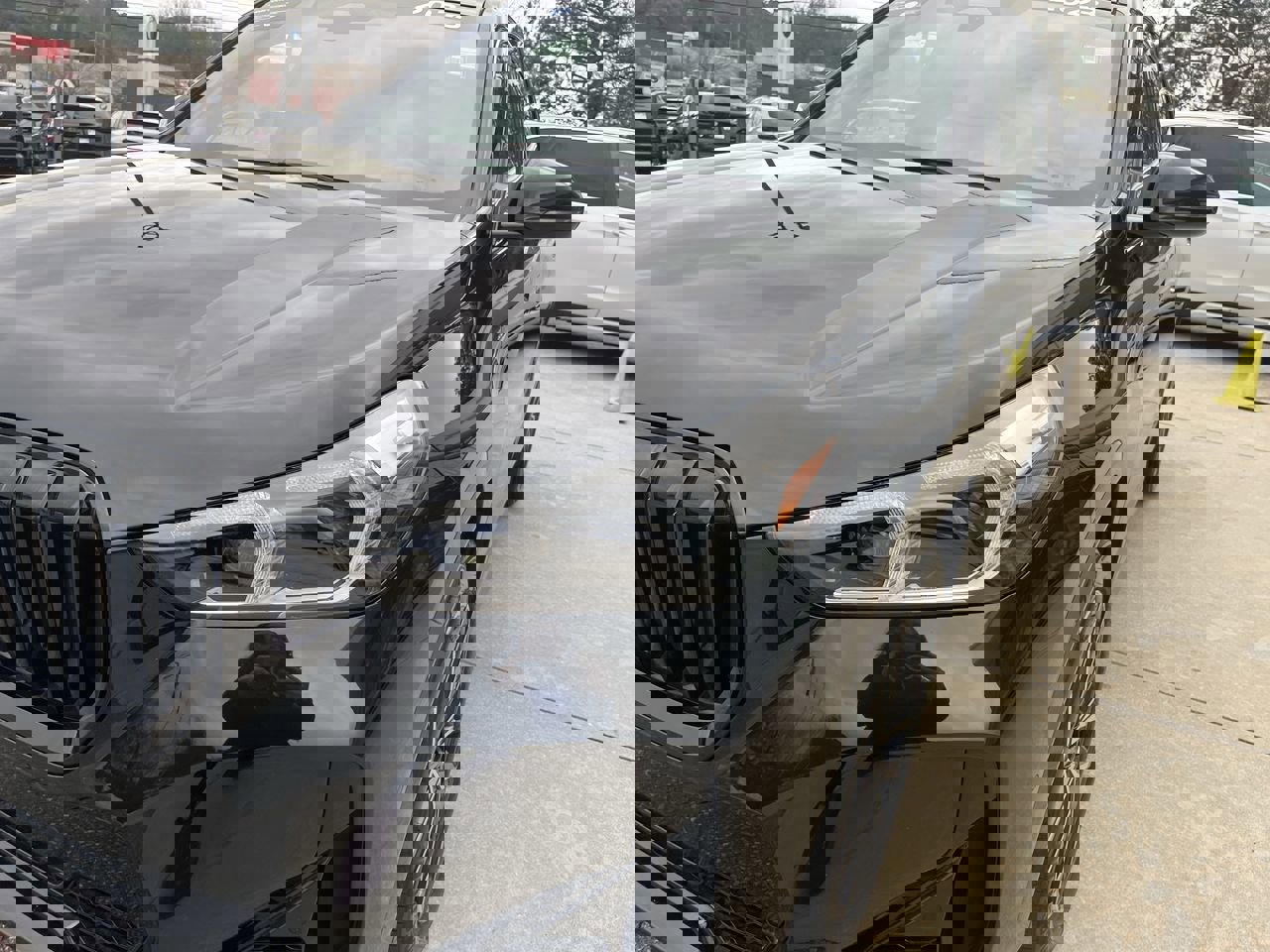 Certified 2023 BMW X1 xDrive28i w/ M Sport Package image 11