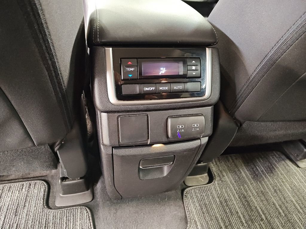 Used 2022 Subaru Ascent Premium w/ Convenience Package image 33