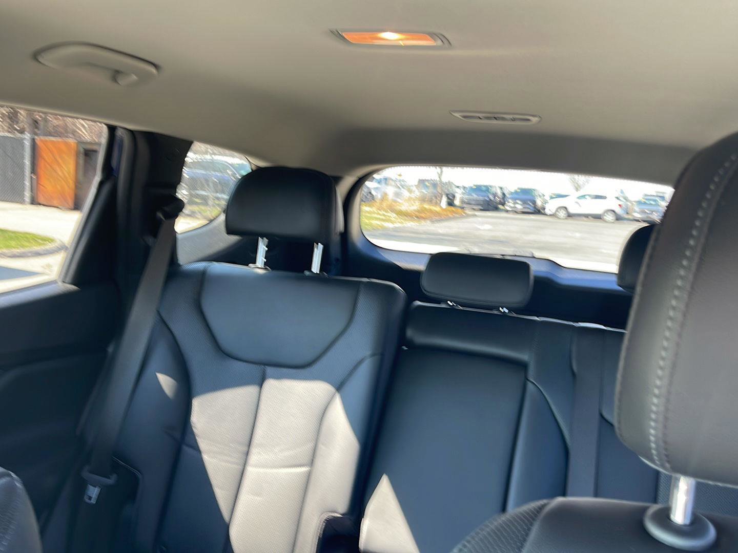 Used 2023 Hyundai Santa Fe XRT image 30