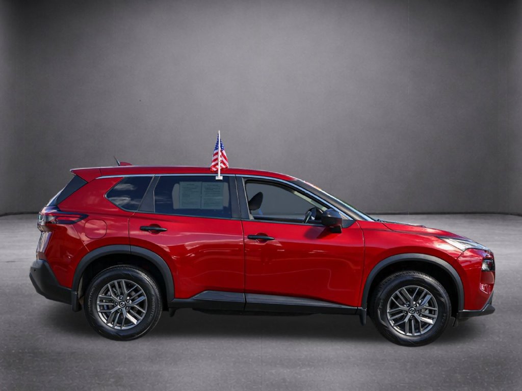Used 2021 Nissan Rogue S FWD image 3