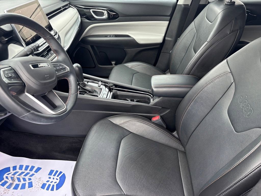 Certified 2022 Jeep Compass Limited image 16