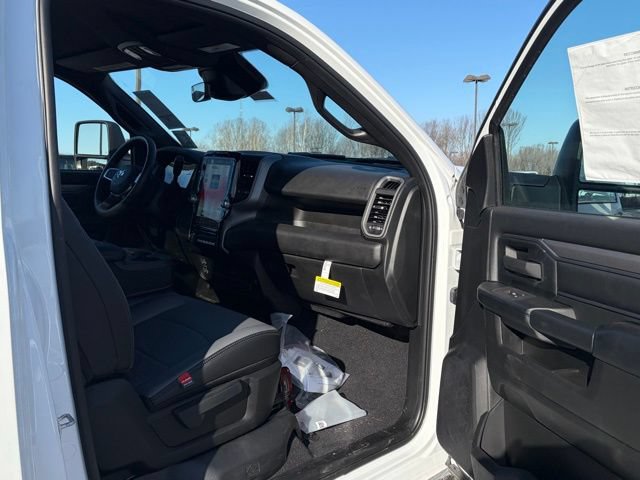 New 2025 RAM 2500 Tradesman AWD/4WD image 24