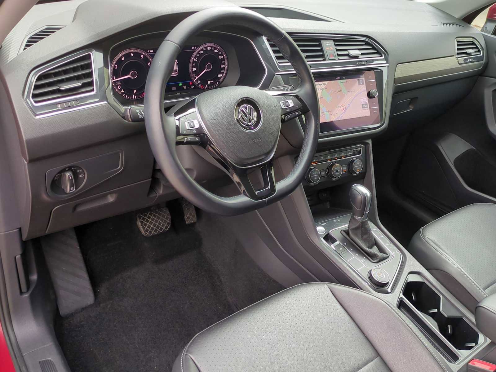 Used 2019 Volkswagen Tiguan SEL image 10