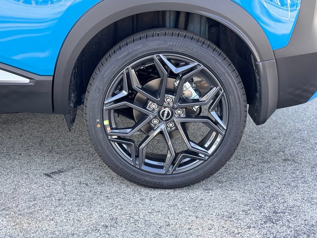 New 2026 Nissan Kicks SR FWD image 10
