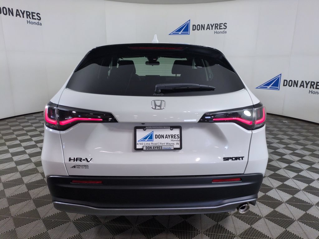New 2027 Honda HR-V Sport image 4
