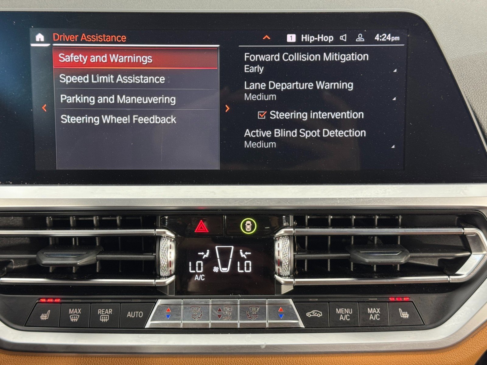 Used 2020 BMW 330i xDrive Sedan w/ Premium Package image 25