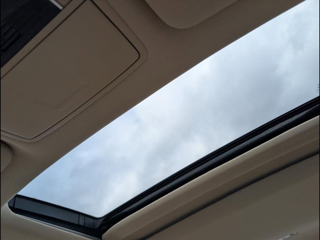 Used 2023 Acura TLX w/ Technology Package image 25