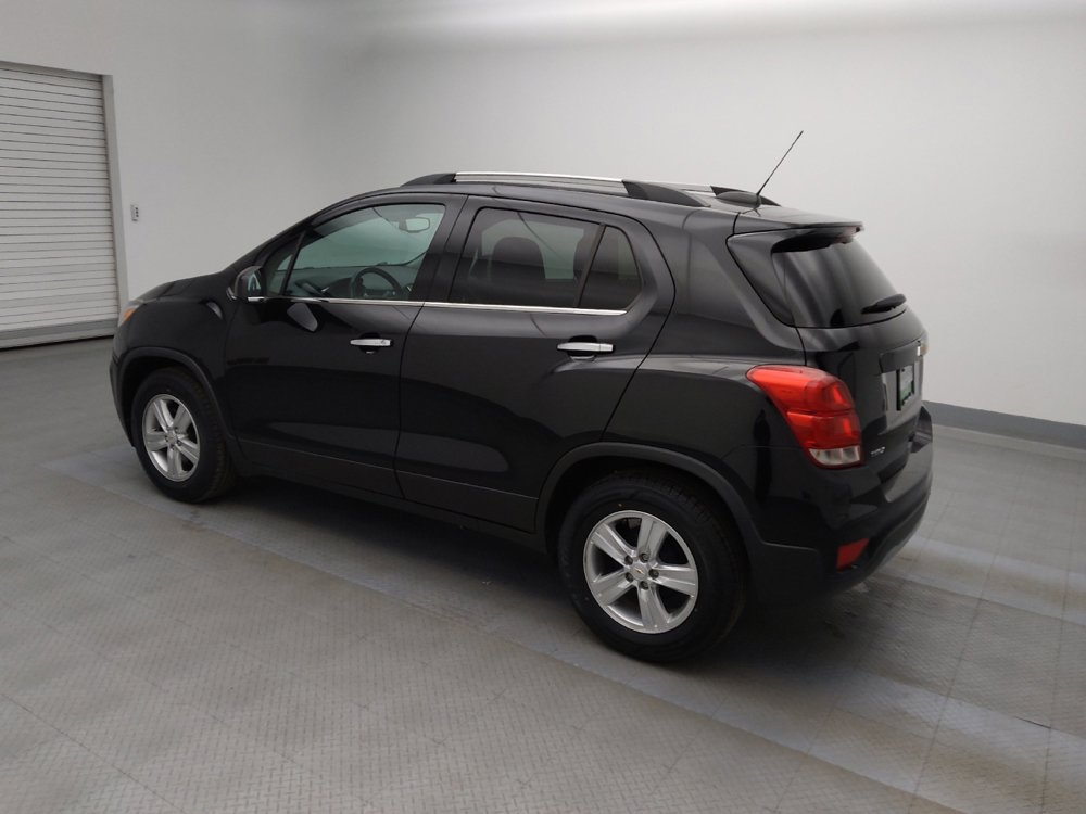 Used 2020 Chevrolet Trax LT w/ LT Convenience Package image 3