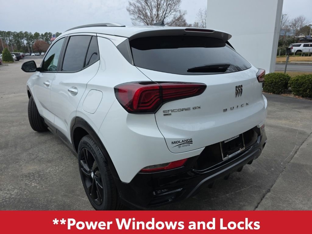 Used 2024 Buick Encore GX Sport Touring image 5