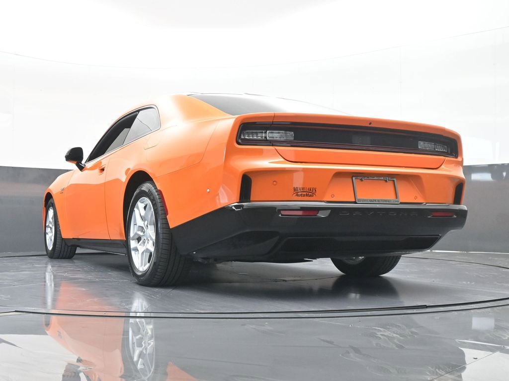 Used 2025 Dodge Charger R/T w/ Sun & Sound Package image 60